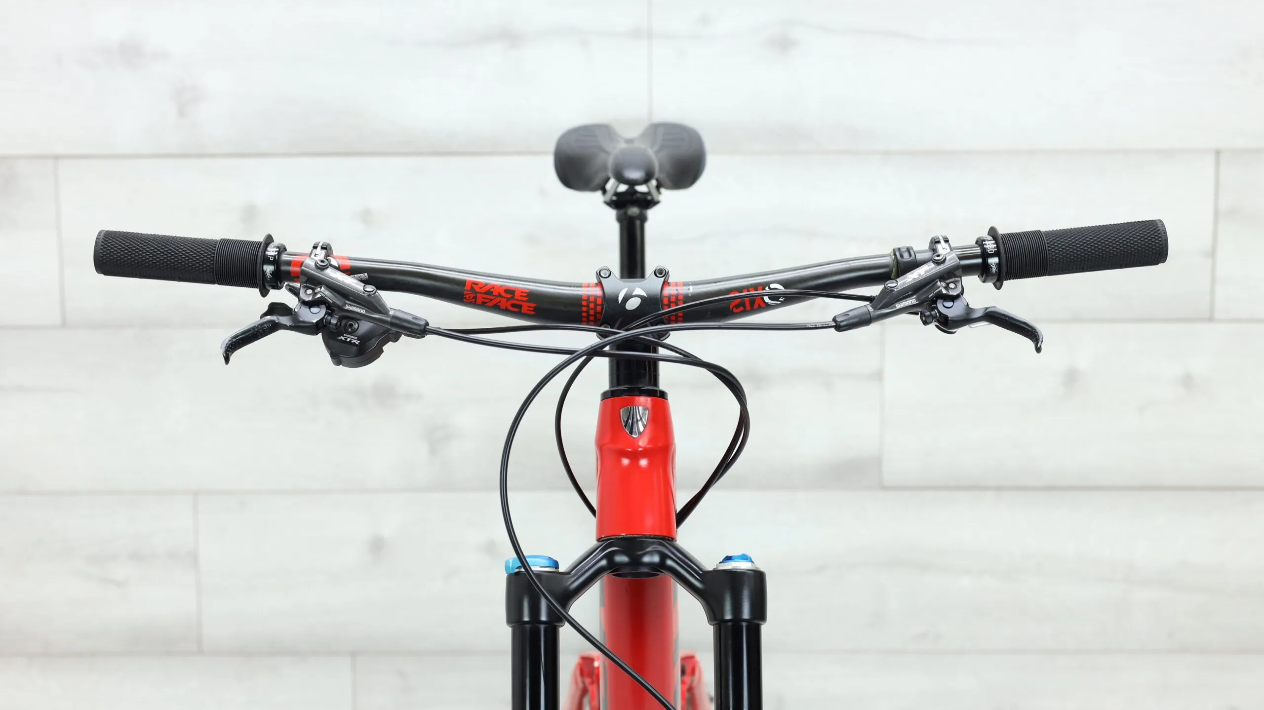 2017 Trek Fuel EX 7  Mountain Bike - Med/Large