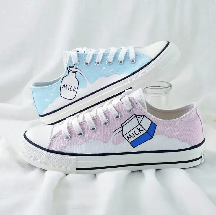 Bicolor Milk Hand-painted Shoes AD11023